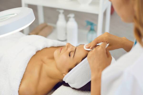 Deluxe Facial