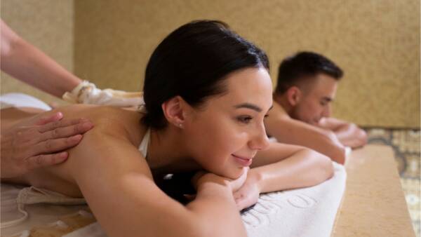 Couples Massage 60 Minutes